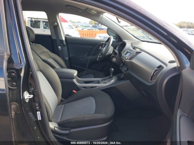 KNDPBCAC7E7585385 KIA Sportage Lx