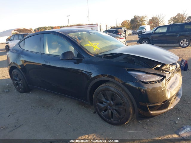 2024 TESLA MODEL Y 7SAYGDED0RF156641 Photo 0
