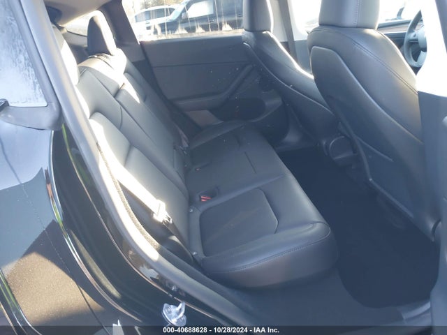 2024 TESLA MODEL Y 7SAYGDED0RF156641 Photo 7
