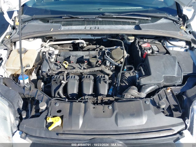 Ford FOCUS SE 2014 1FADP3K23EL184715 Image 10
