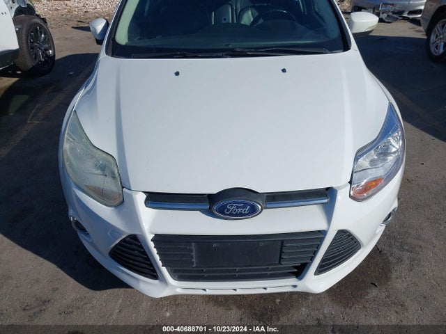 Ford FOCUS SE 2014 1FADP3K23EL184715 Image 12