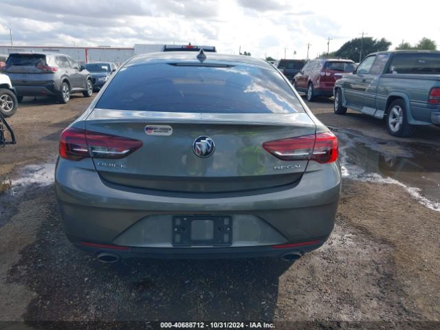 W04GP6SX3J1091701 Buick Regal Sportback Essence