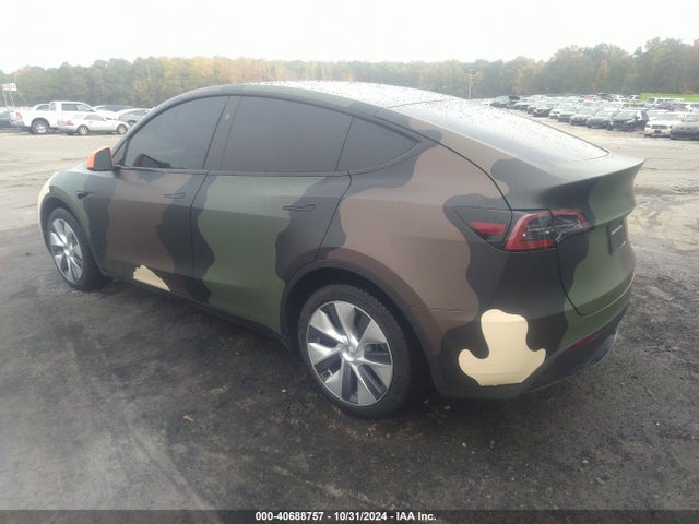 2023 TESLA MODEL Y 7SAYGDEE4PA178726 Photo 2