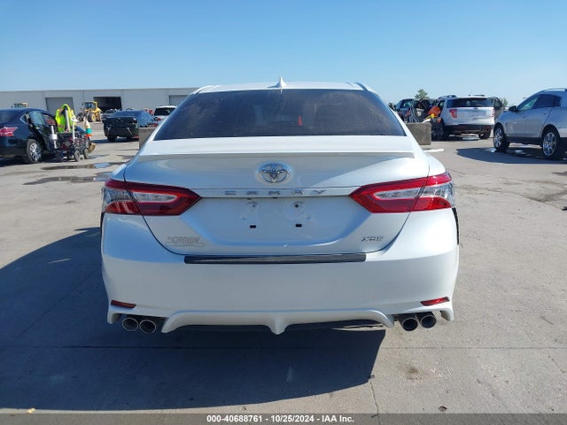 4T1B61HK5KU824828 Toyota CAMRY XSE