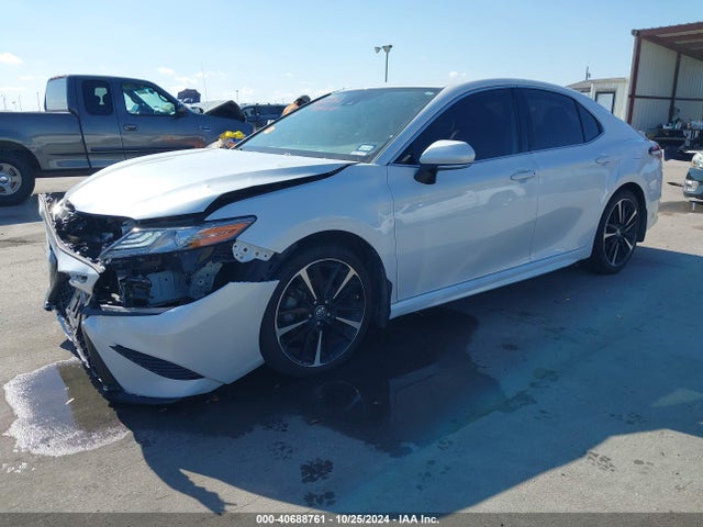 4T1B61HK5KU824828 Toyota CAMRY XSE