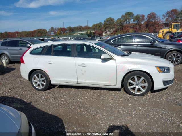 YV140MEK0G1296025 Volvo V60 T5 Drive-e Premier