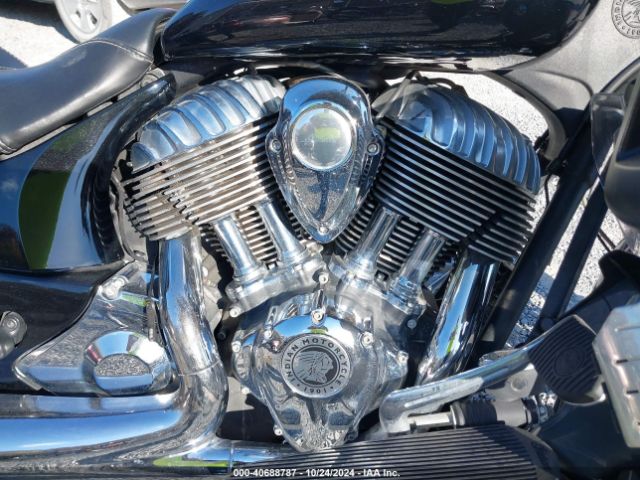 2016 INDIAN MOTORCYCLE CO. CHIEFTAIN 56KTCAAA8G3336001 Photo 7