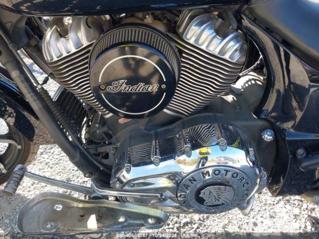 2016 INDIAN MOTORCYCLE CO. CHIEFTAIN 56KTCAAA8G3336001 Photo 8