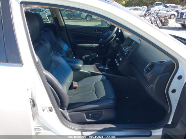 1N4AA5AP6EC473813 Nissan Maxima 3.5 Sv