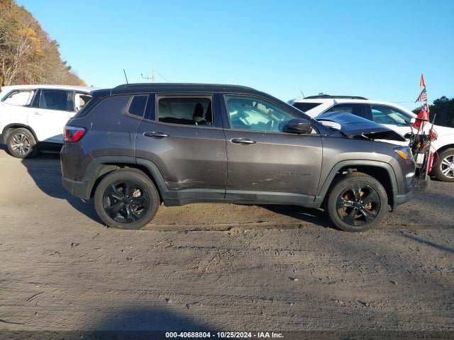 Jeep Compass Altitude 4x4 2018 3C4NJDBB2JT325410 Image 13