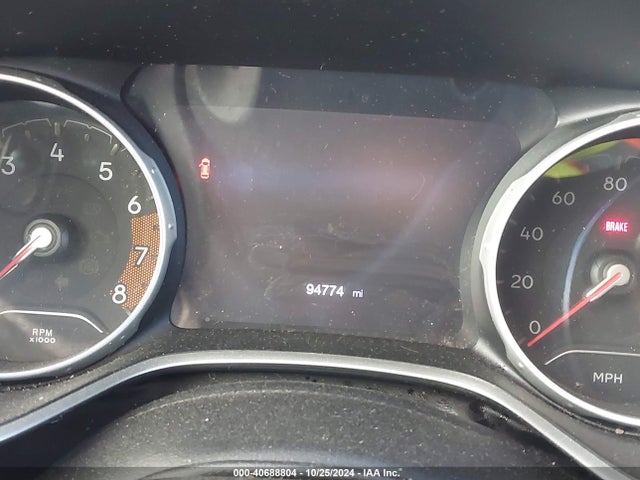3C4NJDBB2JT325410 Jeep Compass Altitude 4x4
