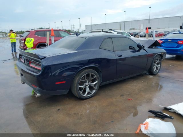 2C3CDZAT0FH703248 Dodge Challenger R/t