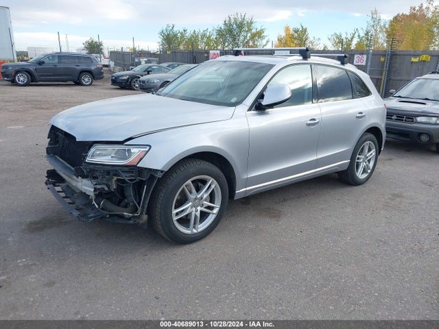Audi Q5 2.0t Premium 2016 WA1L2AFP2GA058577 Image 2