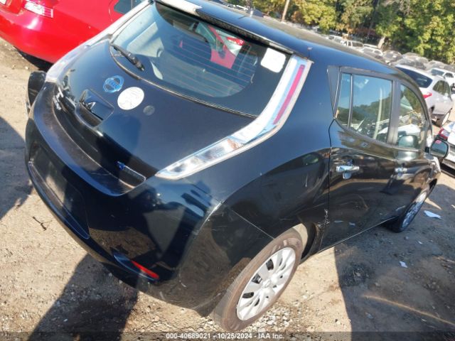 1N4AZ0CP4FC305520 Nissan LEAF S