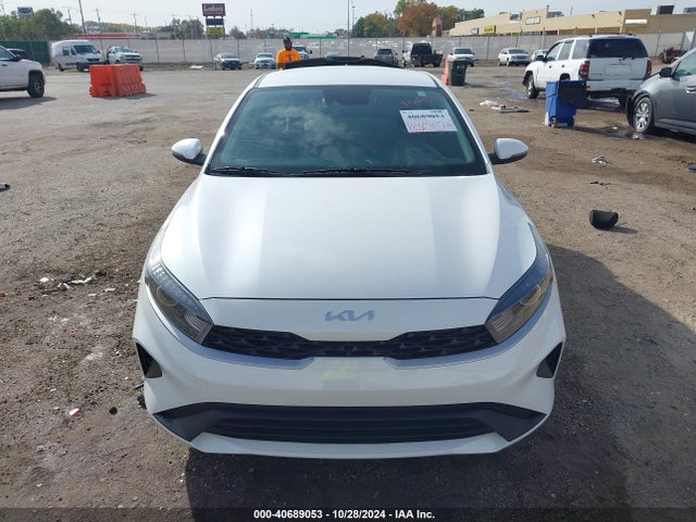 KIA Forte Lxs 2022 3KPF24AD3NE466064 Image 13