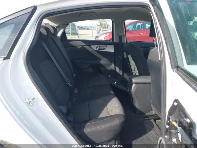 KIA Forte Lxs 2022 3KPF24AD3NE466064 Image 8
