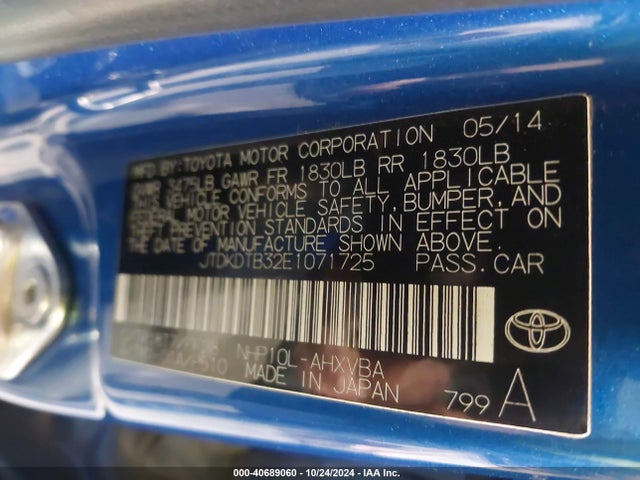 JTDKDTB32E1071725 Toyota Prius C Two
