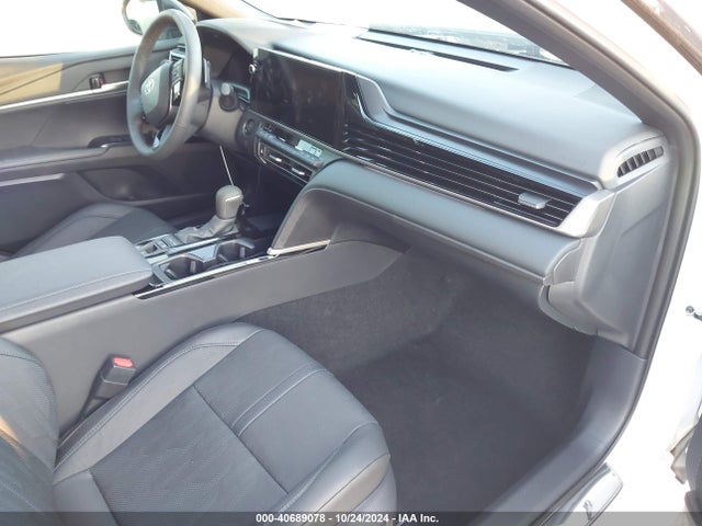 Toyota CAMRY XSE 2025 4T1DAACK0SU021651 Image 5