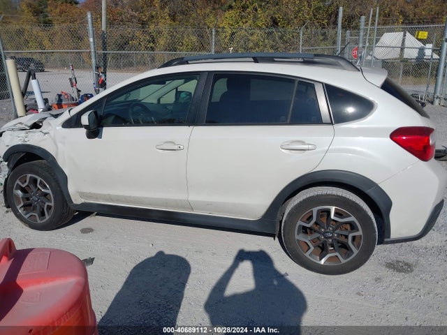 Subaru Crosstrek 2.0i Premium 2017 JF2GPABC1H8262938 Image 14