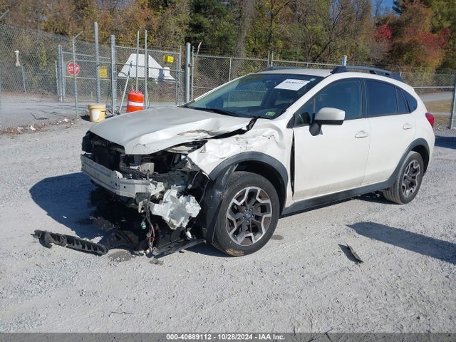 Subaru Crosstrek 2.0i Premium 2017 JF2GPABC1H8262938 Image 2