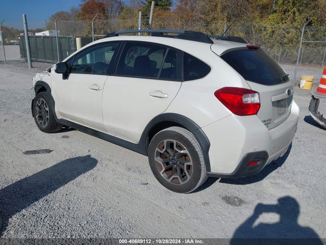 Subaru Crosstrek 2.0i Premium 2017 JF2GPABC1H8262938 Image 3