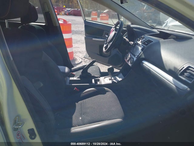 Subaru Crosstrek 2.0i Premium 2017 JF2GPABC1H8262938 Image 5
