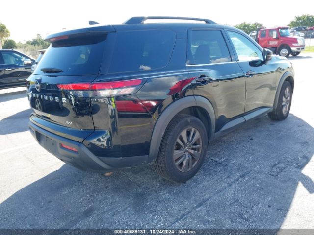 5N1DR3BA5NC215308 Nissan Pathfinder Sv 2wd
