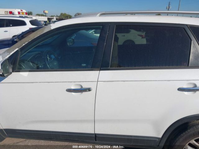 5XYKT3A63FG558464 KIA SORENTO LX