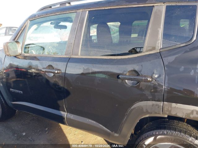 ZACCJBAB9HPG16422 Jeep Renegade Sport 4x4
