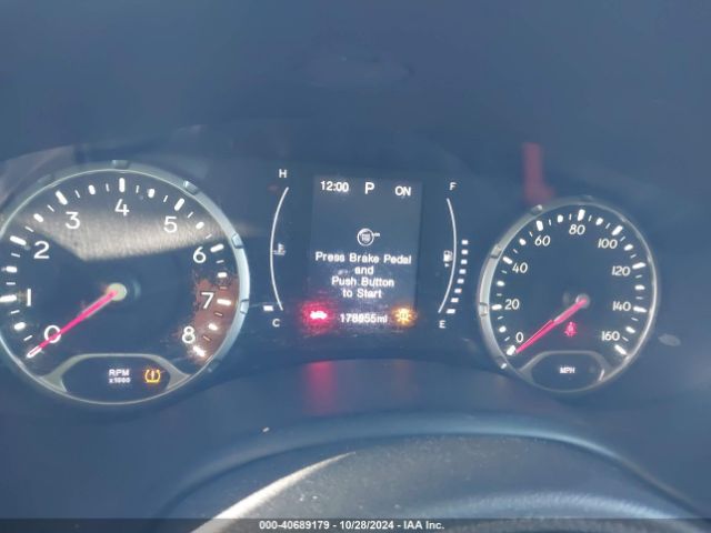 ZACCJBAB9HPG16422 Jeep Renegade Sport 4x4