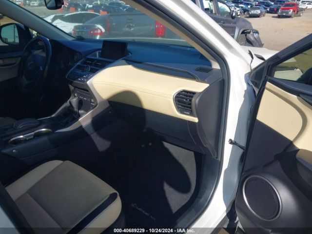 JTJYARBZ4F2014123 Lexus NX 200T