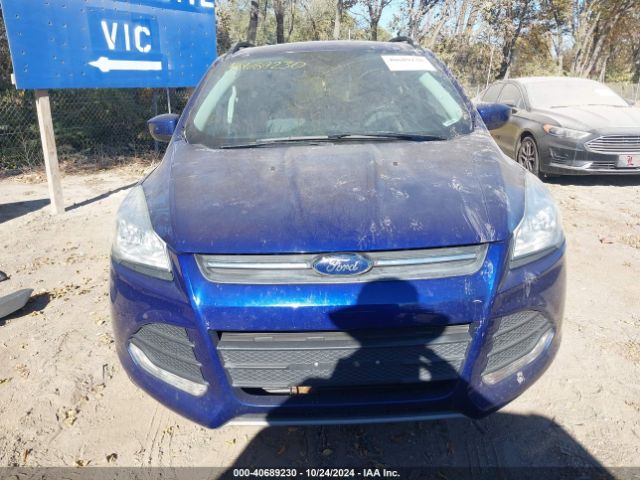 1FMCU9G94GUB59516 Ford ESCAPE SE