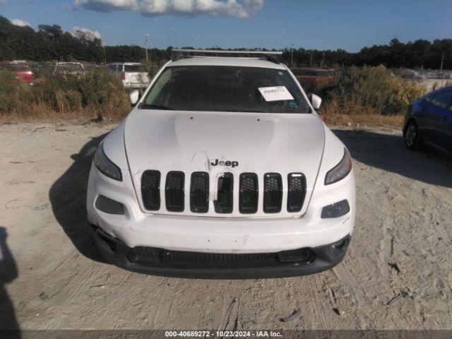 1C4PJMCB2FW775177 Jeep Cherokee Latitude Altitude
