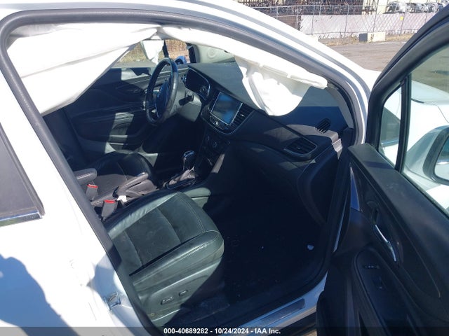 KL4CJCSB0LB058977 Buick Encore Fwd Essence