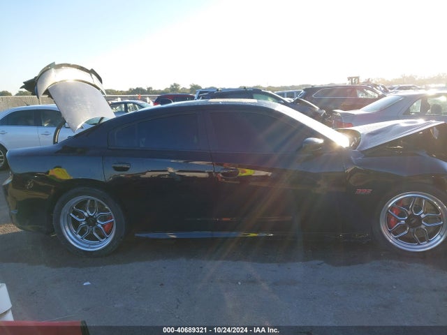 2C3CDXEJ6GH310286 Dodge Charger Srt 392