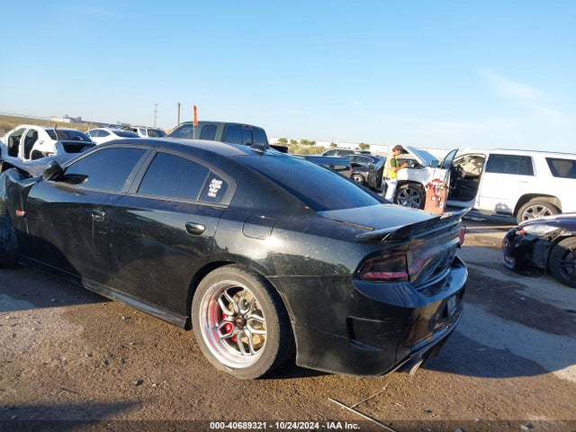 2C3CDXEJ6GH310286 Dodge Charger Srt 392