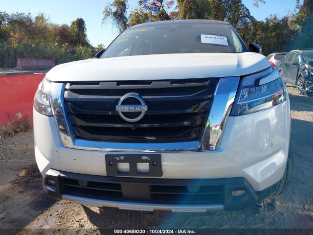 5N1DR3DK3PC230186 Nissan Pathfinder Platinum 4wd