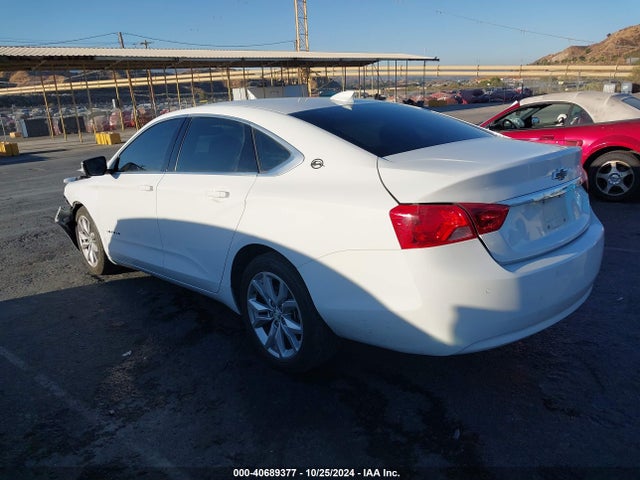 Chevrolet IMPALA 1LT 2017 2G1105SA4H9178480 Image 3