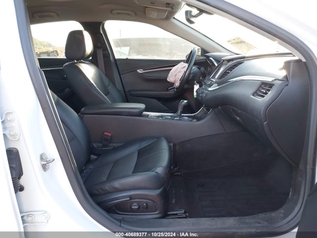 Chevrolet IMPALA 1LT 2017 2G1105SA4H9178480 Image 5