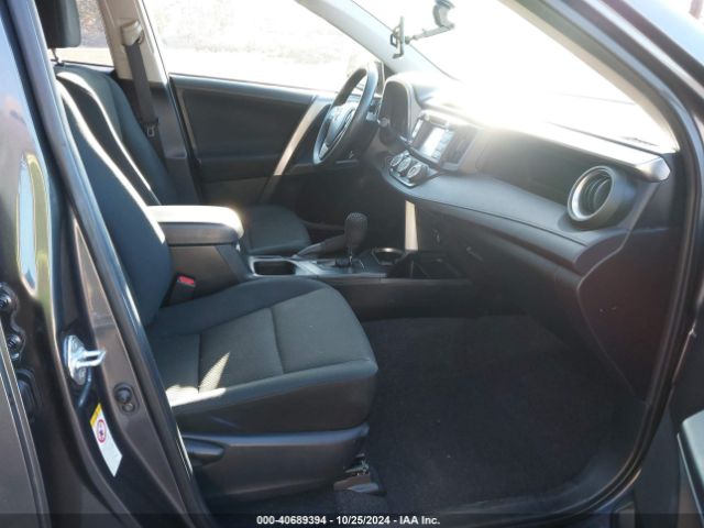 JTMBFREV6HJ137515 Toyota RAV4 LE