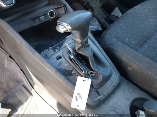 3KPA25AB7KE209614 KIA Rio 5-door S