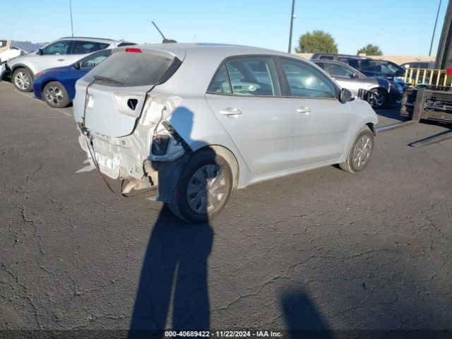 3KPA25AB7KE209614 KIA Rio 5-door S