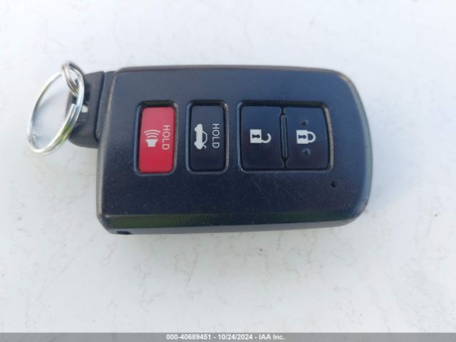 4T1BD1EB3GU049107 Toyota Avalon Hybrid Xle Premium