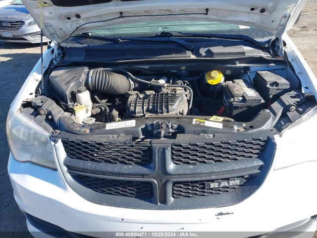 2C4JRGAG4ER322247 RAM Cargo Tradesman