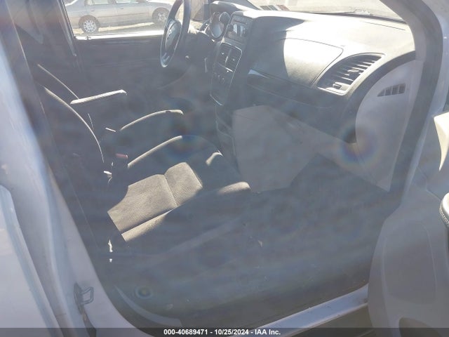 2C4JRGAG4ER322247 RAM Cargo Tradesman