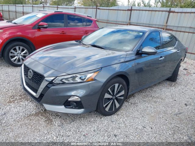 1N4BL4DW2LC186123 Nissan Altima Sv Intelligent Awd