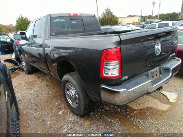 3C6UR5CJ1LG173106 RAM 2500 Tradesman  4x4 6'4 Box