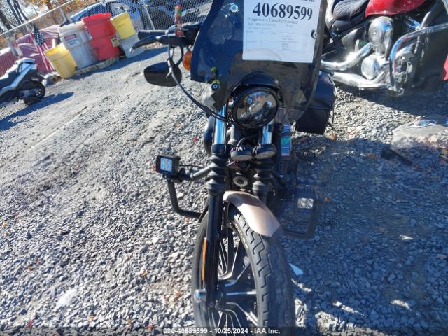 2010 HARLEY-DAVIDSON XL883 1HD4LE214AC435436 Photo 4