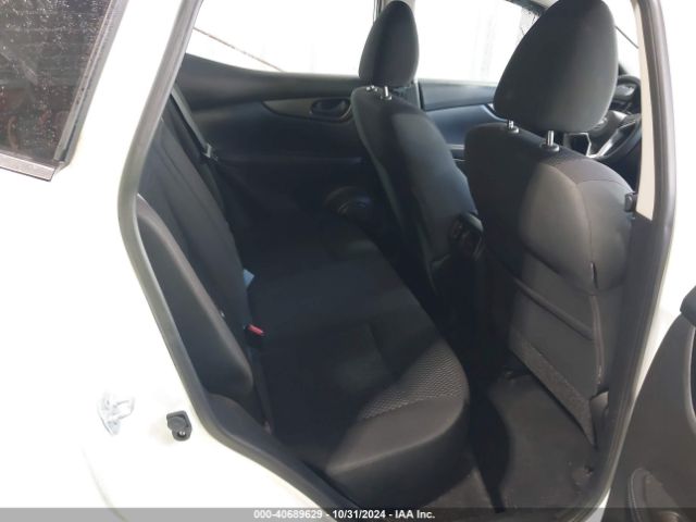 JN1BJ1CRXHW120812 Nissan Rogue Sport S