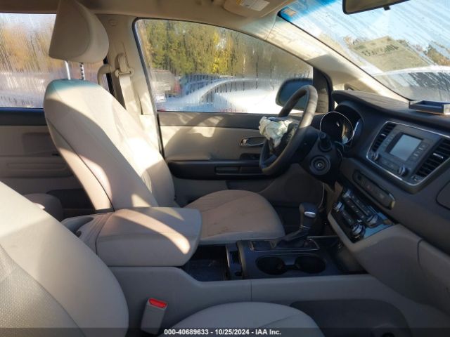 KNDMA5C11H6285039 KIA Sedona L